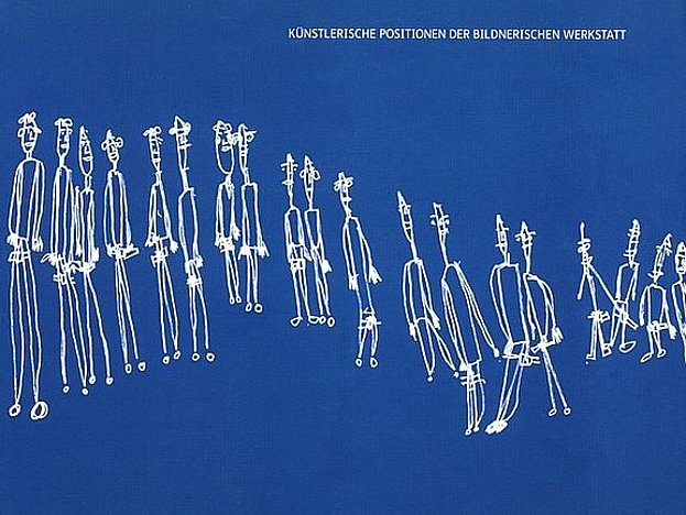 Der Kunstkatalog der Bildnerischen Werkstatt ist abgebildet. Blauer Grund, weiße Figuren 